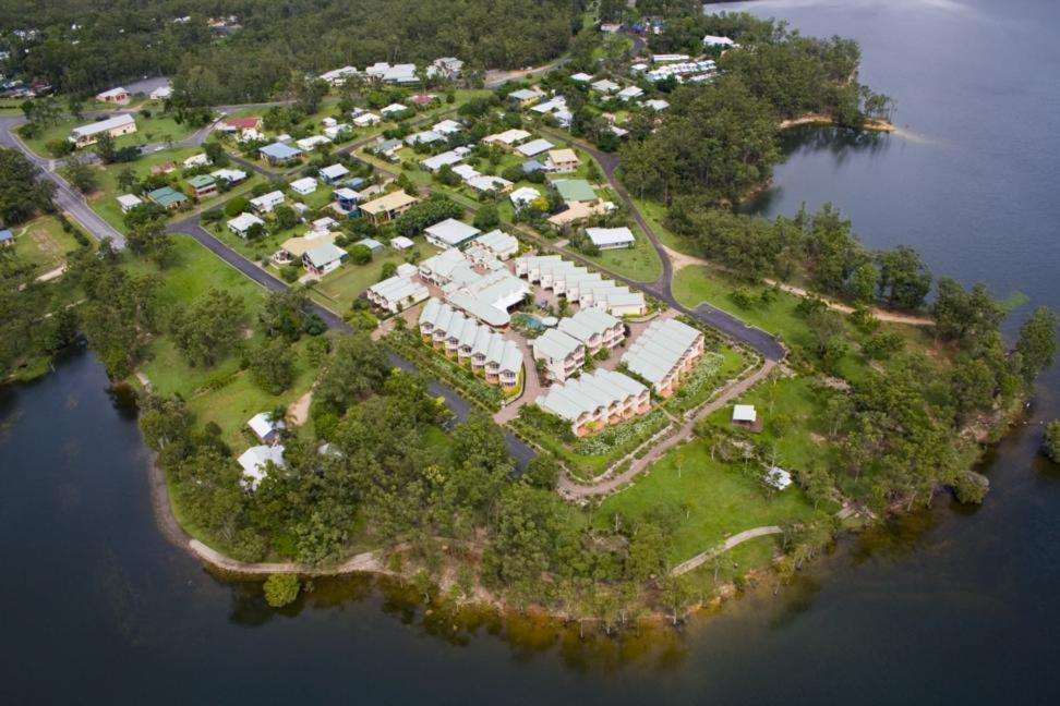 Tinaroo Lake Resort Eksteriør bilde